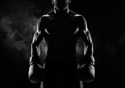 Noname,Image,Of,A,Kickboxer,On,A,Dark,Background.,The